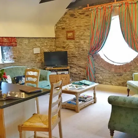 Kilmokea Garden לינה וארוחת בוקר